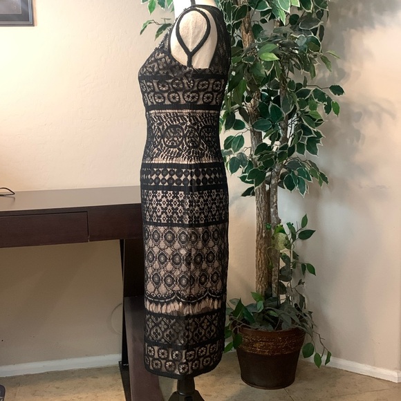 Vince Camuto Lace Dress Size 0 - Picture 4 of 9